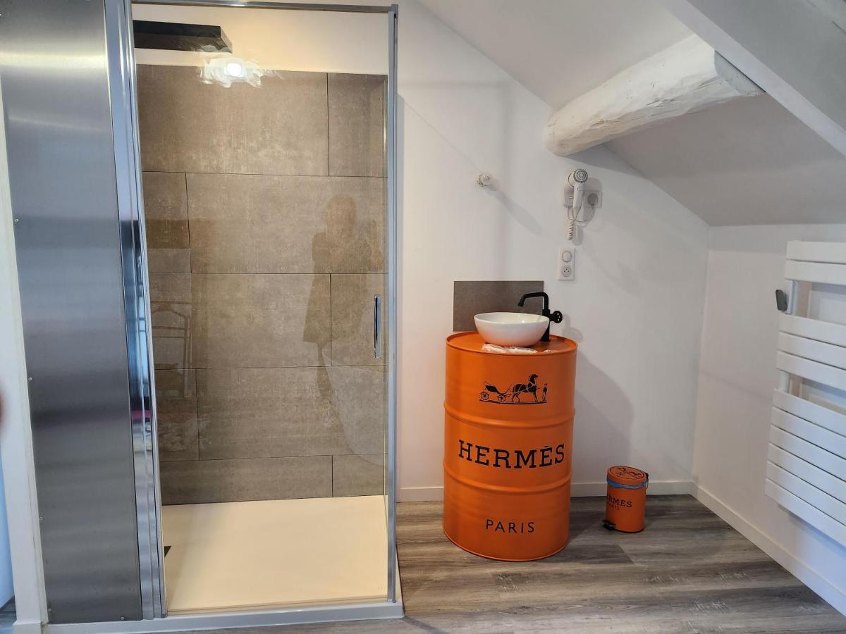 Maison Face A L'Abbaye D'Hautvillers - 2 Bedrooms 2 Bathrooms, Parking Exterior photo